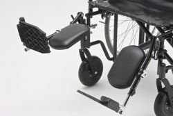 Кресло-коляска для инвалидов H 002 (22")